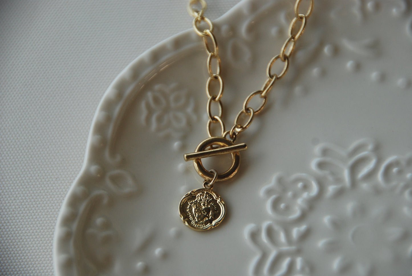 Collar Broche Argolla Sagrado Corazón