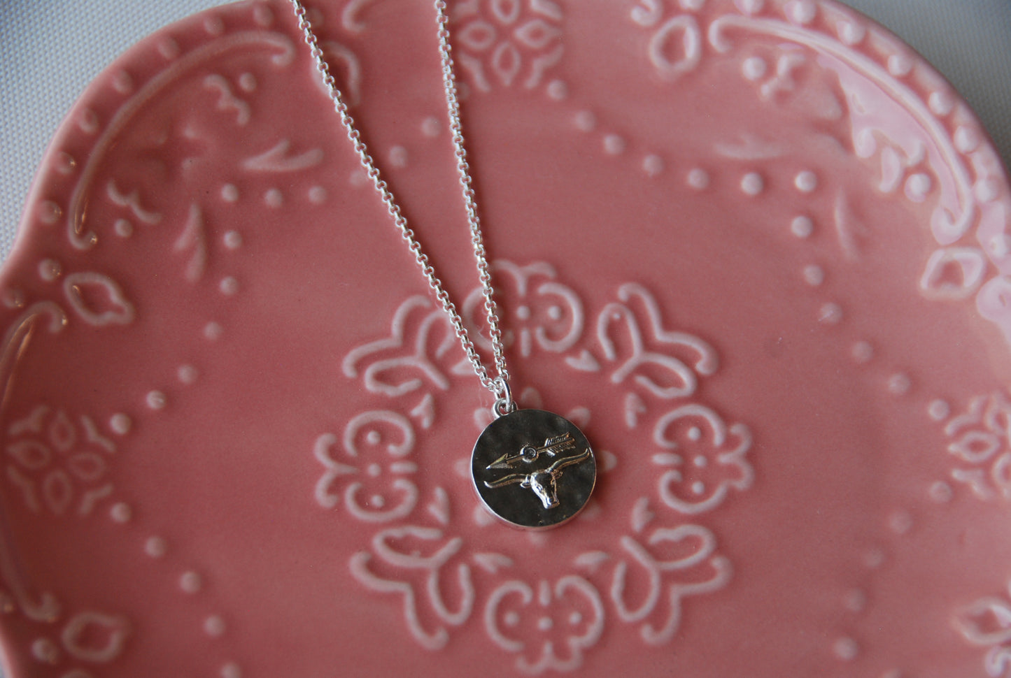 Collar Medalla Toro Flecha