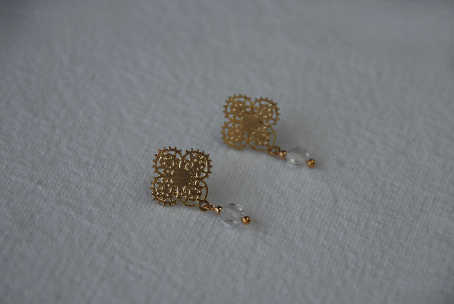 Aro Lola Piedra Dorado