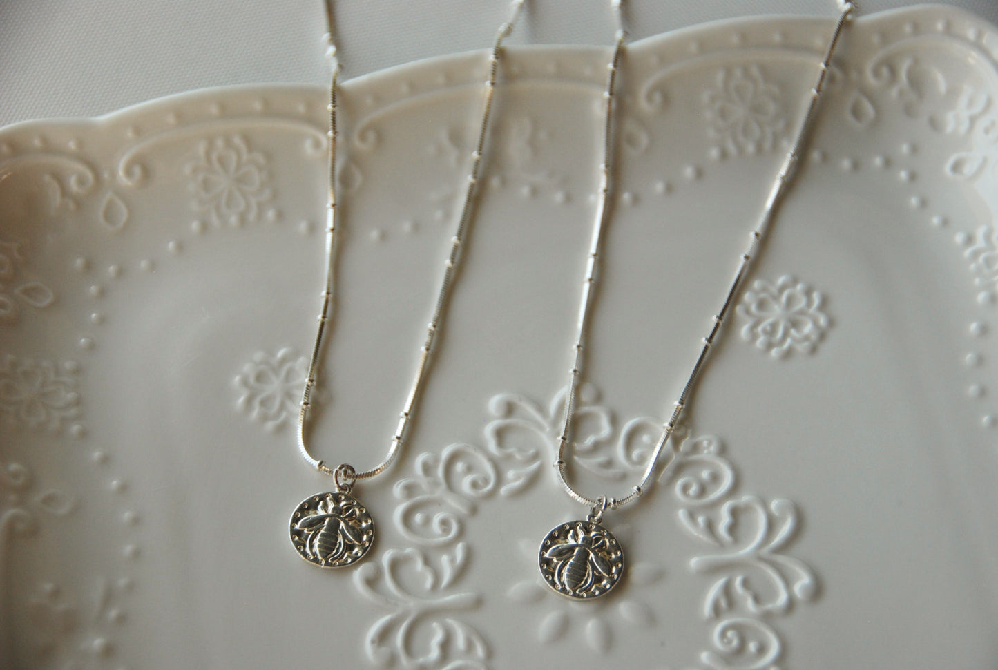 Collar Abeja