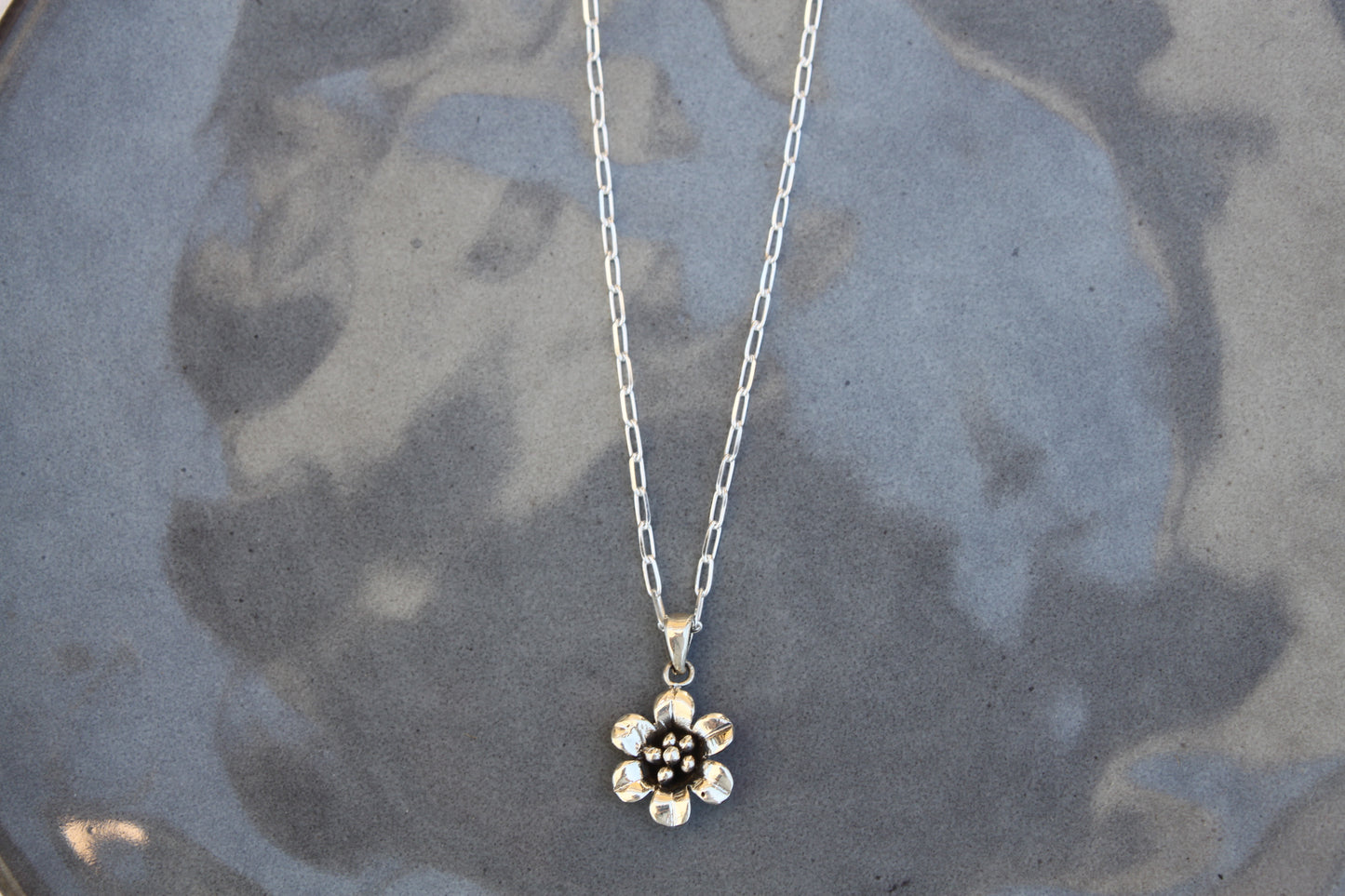 Pollen Dance Long Link Necklace