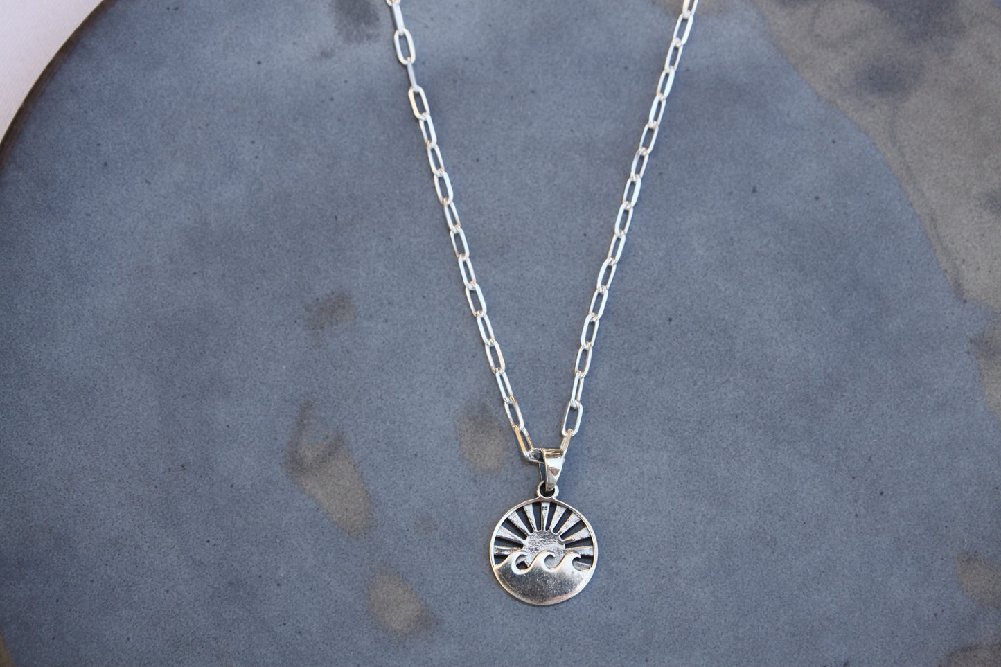 Sunset Ripple Link Necklace