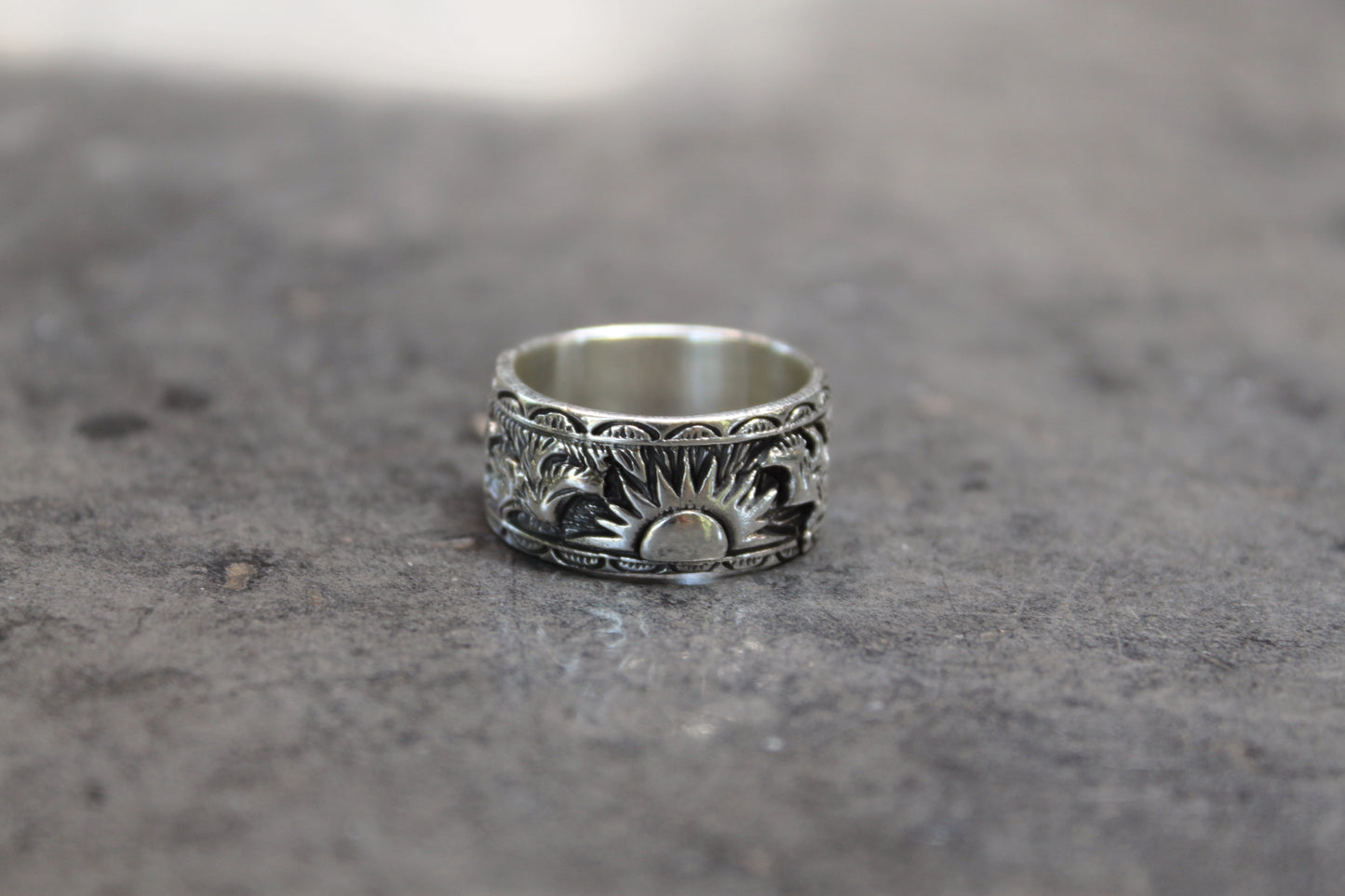 Radiant Majesty Ring