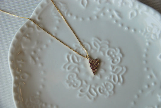Collar Corazón Circones Fucsia