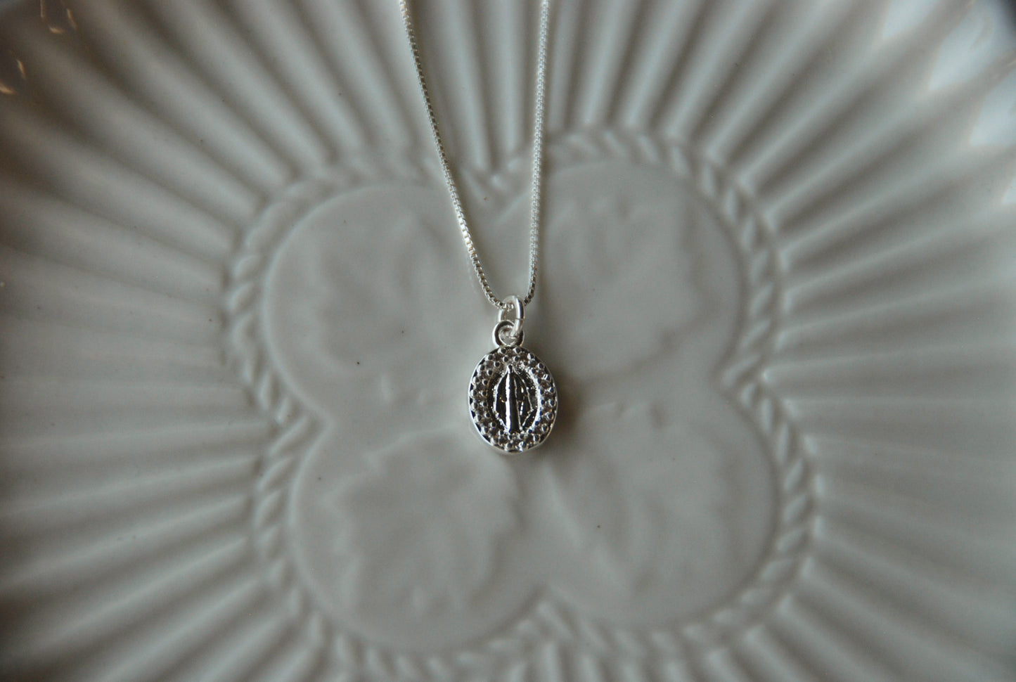 Collar Virgen Petit Circones
